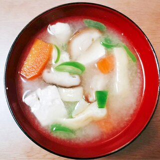 椎茸と里芋の味噌汁